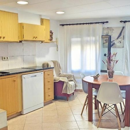 Apartament Macabeu Cim Apartaments Корнуделья Экстерьер фото